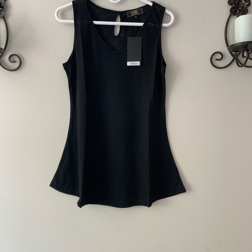 Tank top shirt